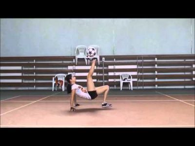 lucia kevick freestyle football 2014 youtube 14199609034g8kn