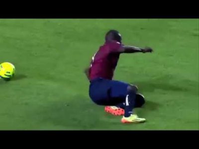 a hilarious dribbling fail from mexico yorleys mena morelia v leon youtube 142243141548nkg