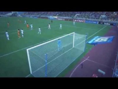 gervinho red card after hit keita in face ivory coast vs guinea 2015 youtube 1421843656k8gn4