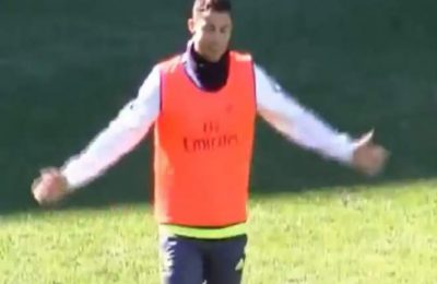 Cristiano Ronaldo nervous reaction after Benitez canceled his goal