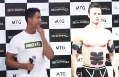 Ronaldo comes face to face with his blinking 3D clone self