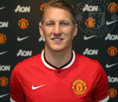 schweinsteiger signs for united