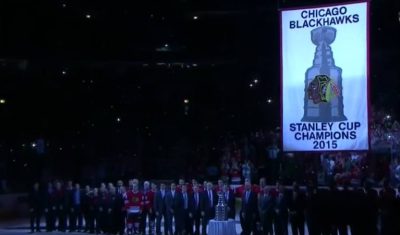 Blackhawks raise Stanley Cup banner