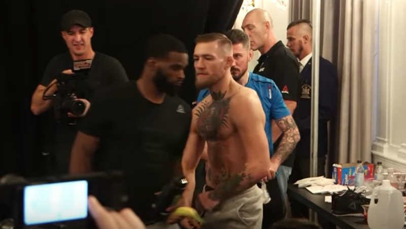 McGregor mal ostrú výmenu s budúcimi súpermi v zákulisí Madison Square Garden 1 mcgregor5