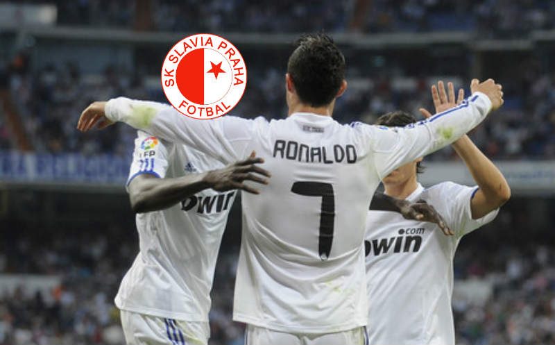 Slavia Praha jedná so superhviezdou, bývalým útočníkom Realu a Arsenalu 1 slavia adebayor