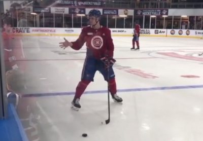 Juraj Slafkovsky plays Rock Paper Scissors with fans and gave the puck