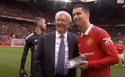 Sir Alex Ferguson Present Ronaldo