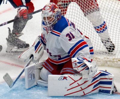 Igor Šesťorkin v bránke New York Rangers